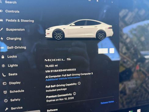 Used 2022 Tesla Model S AWD/4WD image 22