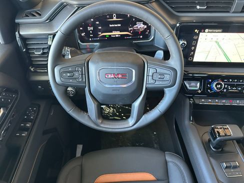 New 2026 GMC Sierra 1500 AT4 w/ AT4 Premium Package AWD/4WD image 14