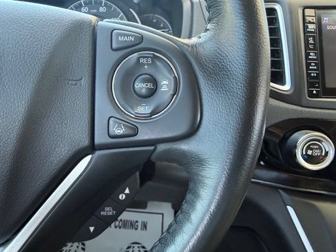 Used 2016 Honda CR-V Touring image 17