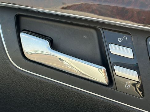 Used 2013 Mercedes-Benz S 550 image 8