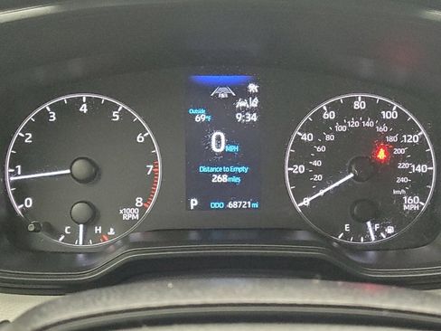 Used 2023 Toyota Corolla LE image 23