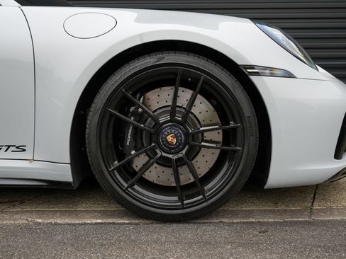Certified 2024 Porsche 911 Carrera 4 GTS AWD/4WD image 36