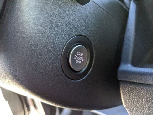 New 2025 Volkswagen ID. Buzz Pro S image 38