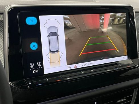 New 2026 Volkswagen Atlas Cross Sport SEL R-Line image 29