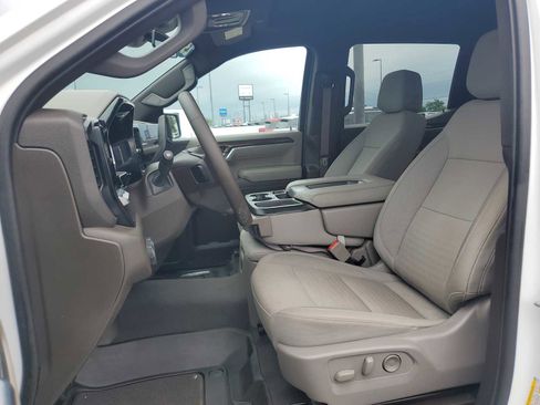Used 2023 Chevrolet Silverado 1500 LT AWD/4WD image 13