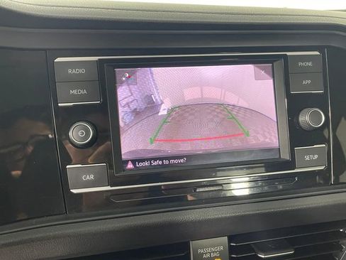 Used 2019 Volkswagen Jetta S w/ Driver Assistance Package image 8