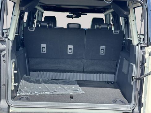 New 2025 Ford Bronco Badlands image 21