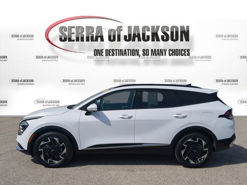 Certified 2025 Kia Sportage SX image 5