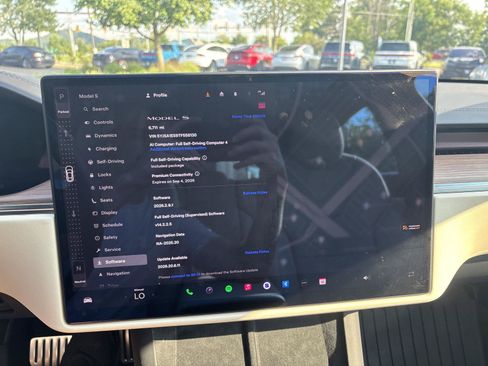 Used 2026 Tesla Model S AWD/4WD image 24