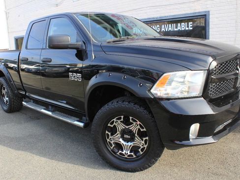 Used 2014 RAM 1500 Express image 10