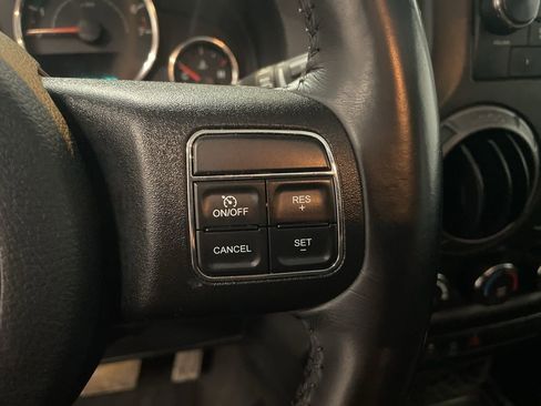 Used 2017 Jeep Wrangler Unlimited Sport w/ Quick Order Package 24S AWD/4WD image 22