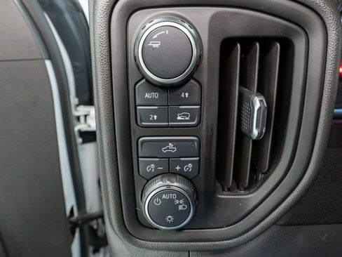 Used 2021 Chevrolet Silverado 1500 Custom image 27