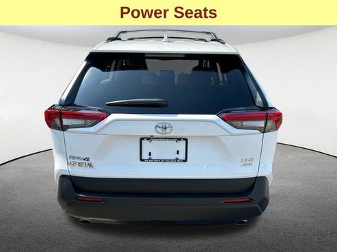 Used 2024 Toyota RAV4 XLE w/ Convenience Package AWD/4WD image 9