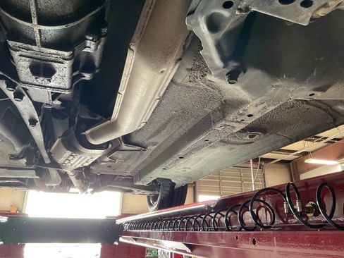 Used 1992 MAZDA MX-5 Miata RWD image 24
