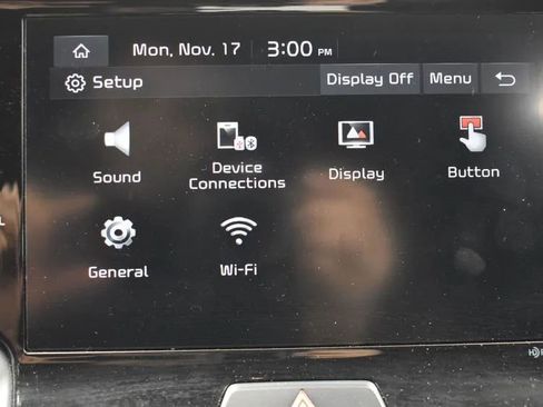 Used 2023 Kia Sorento LX image 31