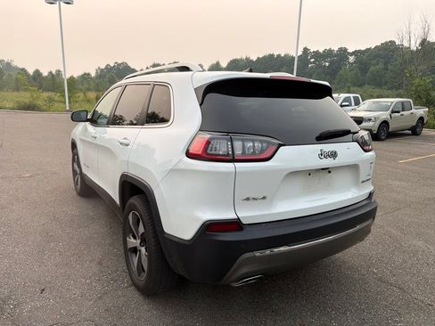 Used 2019 Jeep Cherokee Limited w/ Luxury Group AWD/4WD image 7