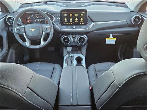 New 2026 Chevrolet Blazer LT w/ Sound & Technology Package FWD image 15