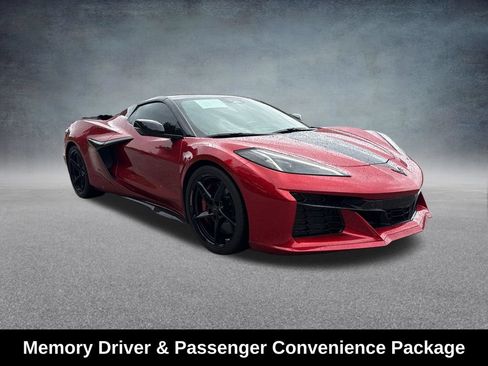 Used 2025 Chevrolet Corvette E-Ray AWD/4WD image 9