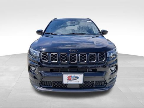 New 2026 Jeep Compass Limited image 8