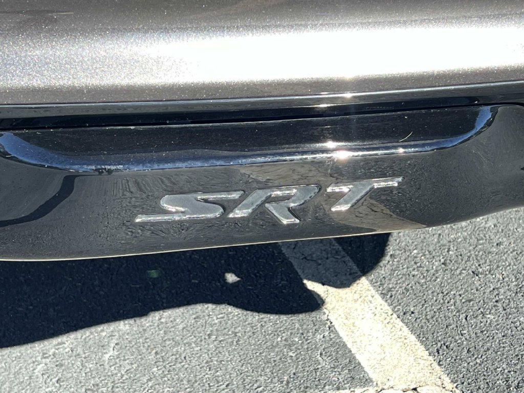 Used 2014 Jeep Grand Cherokee SRT8 w/ Luxury Group II AWD/4WD image 11