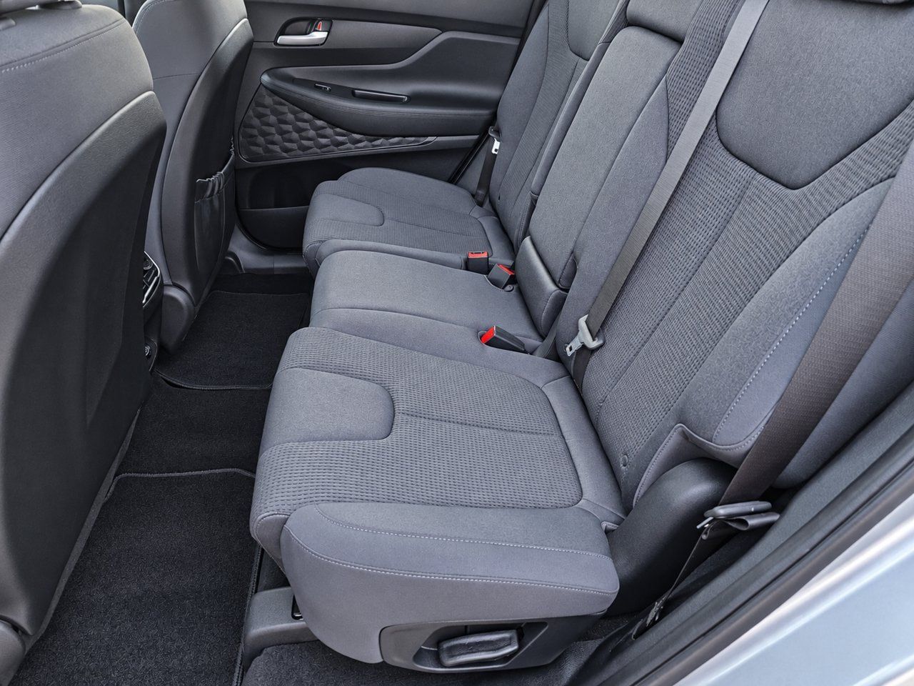 Used 2022 Hyundai Santa Fe SEL w/ Convenience Package FWD image 25