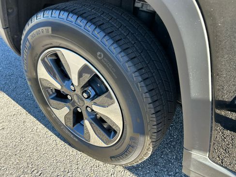 Used 2023 Jeep Grand Cherokee 4WD 4xe image 19