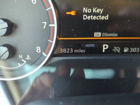 Certified 2025 Nissan Rogue S image 37