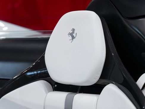 Used 2025 Ferrari SF90 Spider image 6