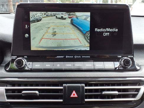 Used 2022 Kia Seltos SX w/ Sunroof Package image 19