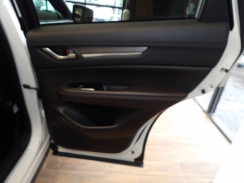 Used 2023 MAZDA CX-5 AWD 2.5 S w/ Select Package image 16