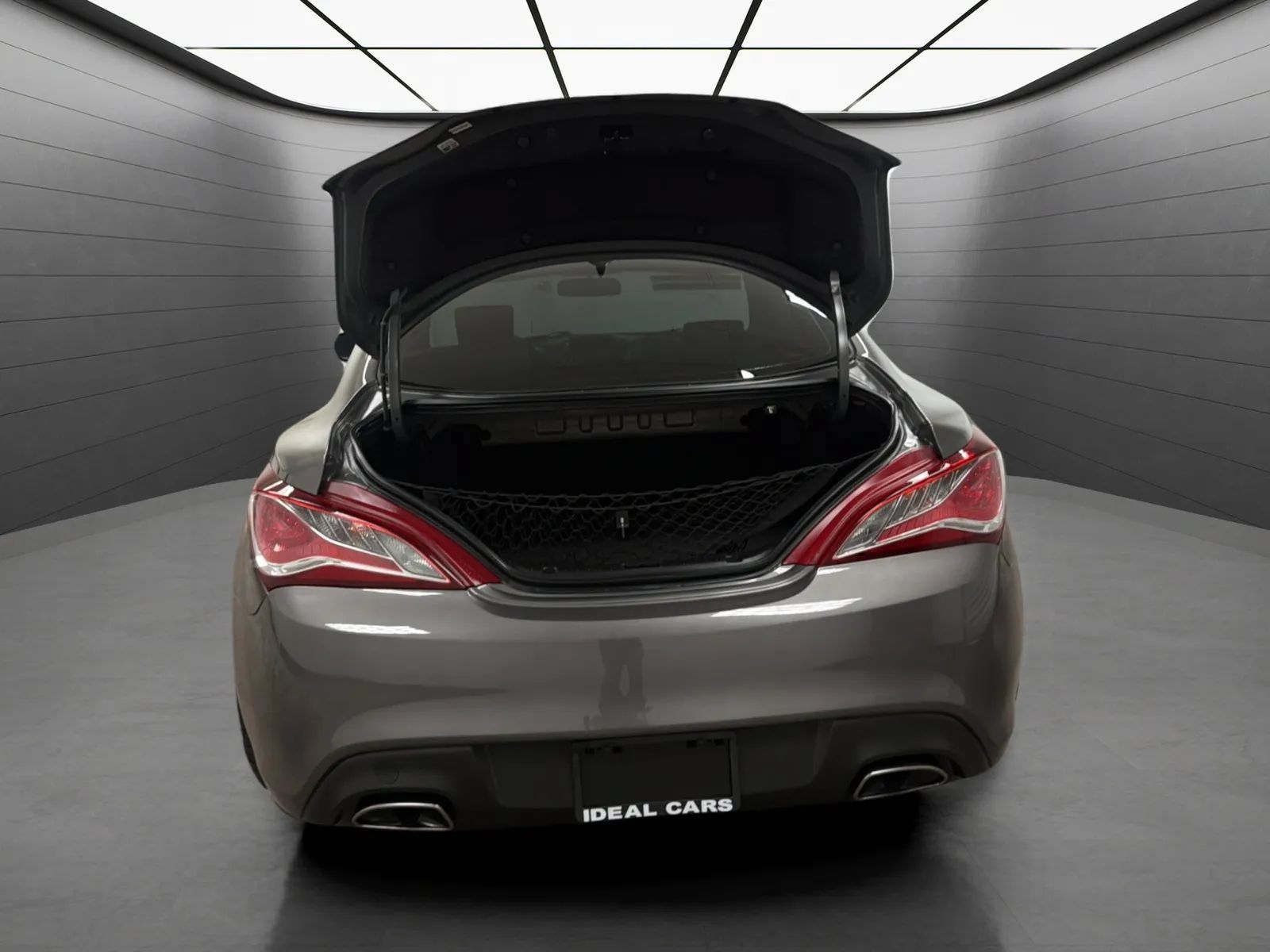 Used 2013 Hyundai Genesis 2.0T RWD image 18