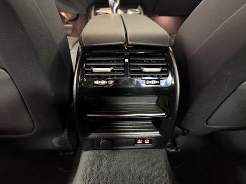 Used 2022 BMW 540i xDrive w/ Premium Package image 26