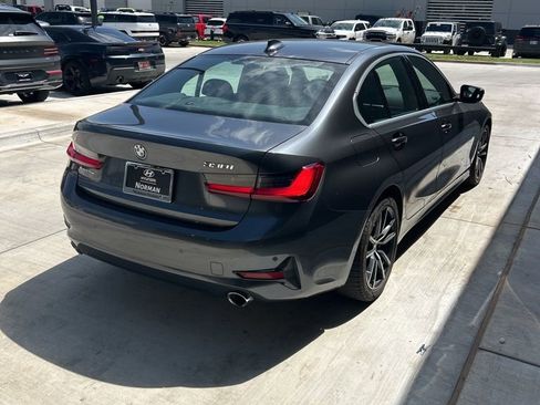 Used 2020 BMW 330i Sedan w/ Premium Package image 4