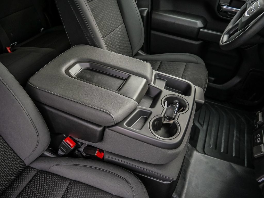 New 2026 GMC Sierra 2500 Pro w/ Convenience Package RWD image 37