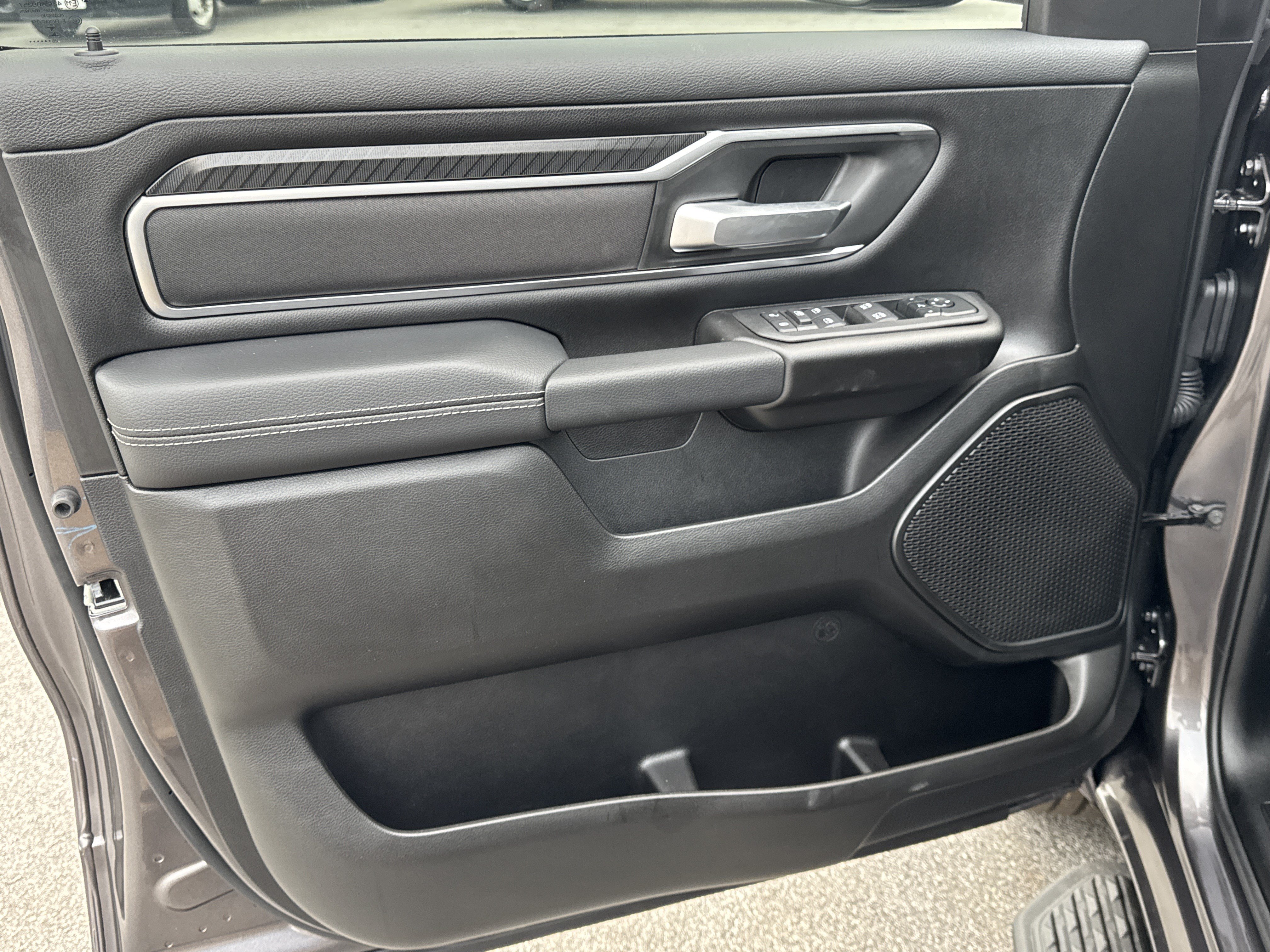 New 2026 RAM 1500 Big Horn AWD/4WD image 11