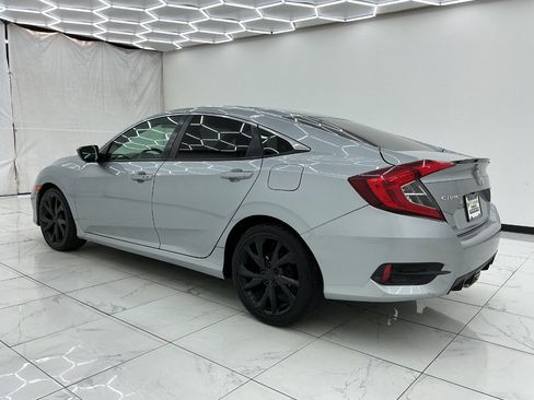 Used 2019 Honda Civic Sport image 12