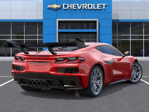 New 2026 Chevrolet Corvette ZR1 w/ ZR1 Carbon Fiber Aero Package RWD image 4