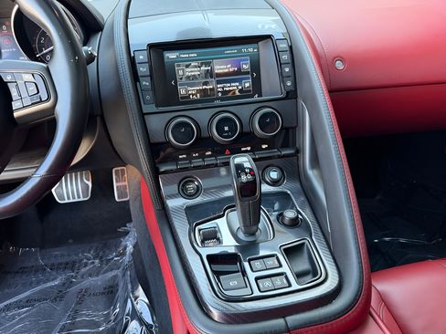 Used 2016 Jaguar F-TYPE R AWD/4WD image 32