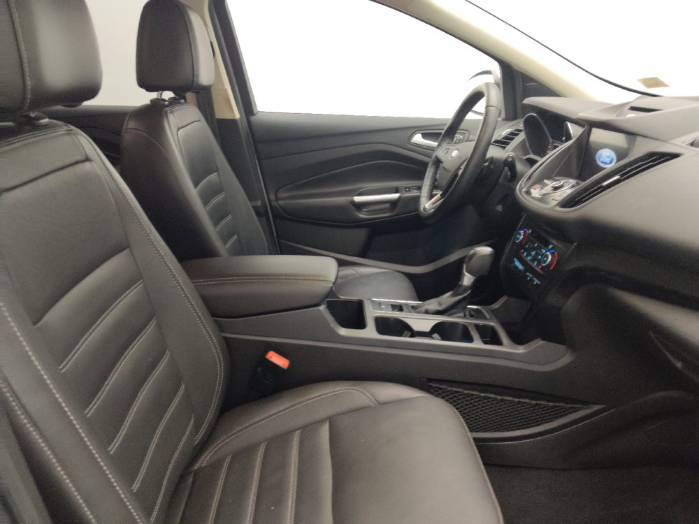 Used 2017 Ford Escape Titanium FWD image 21