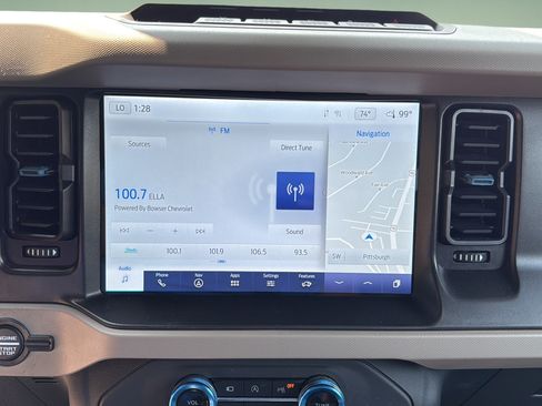 Used 2022 Ford Bronco Wildtrak AWD/4WD image 23