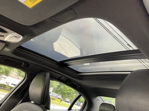 Used 2019 Volvo S60 T6 R-Design AWD/4WD image 23