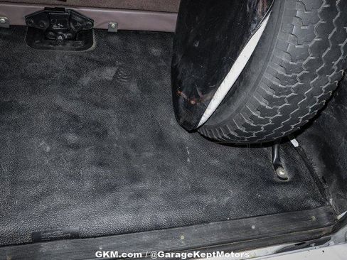 Used 1994 Ford Bronco XL image 75