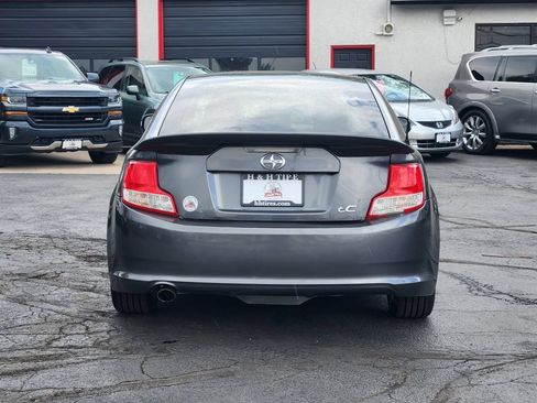 Used 2013 Scion tC FWD image 8