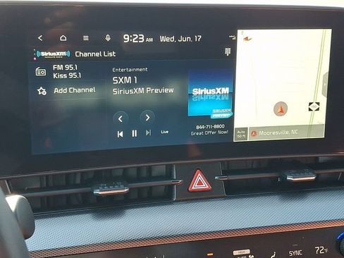 Used 2025 Kia Sportage SX FWD image 13
