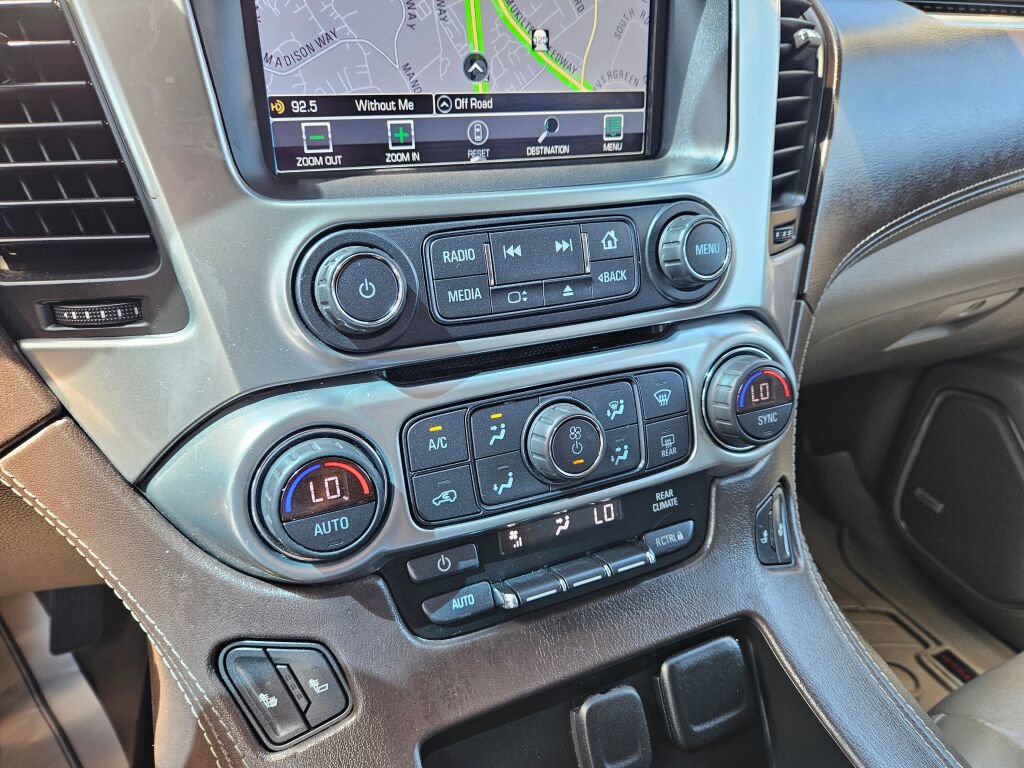 Used 2019 Chevrolet Suburban LT AWD/4WD image 25