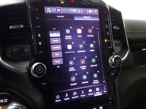 Used 2025 RAM 1500 Laramie image 38