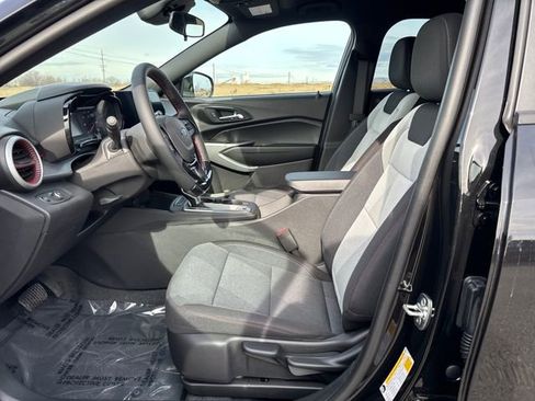 New 2026 Chevrolet Trax RS w/ Driver Confidence Package image 13