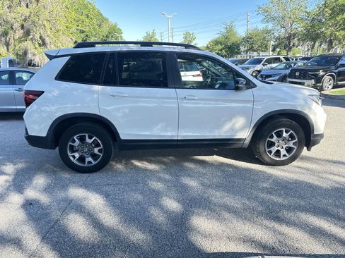 Used 2023 Honda Passport TrailSport image 7