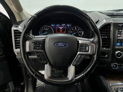 Used 2019 Ford Expedition Max Platinum AWD/4WD image 22