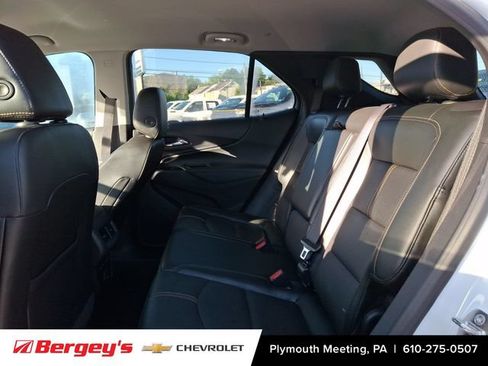 Certified 2022 Chevrolet Equinox Premier AWD/4WD image 12